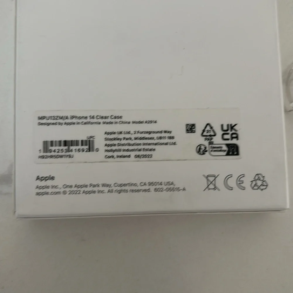 iPhone 14 clear case MagSafe